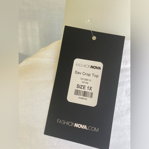 1X fashion nova tee shirts NWT cropped tops - Picture 2 of 6